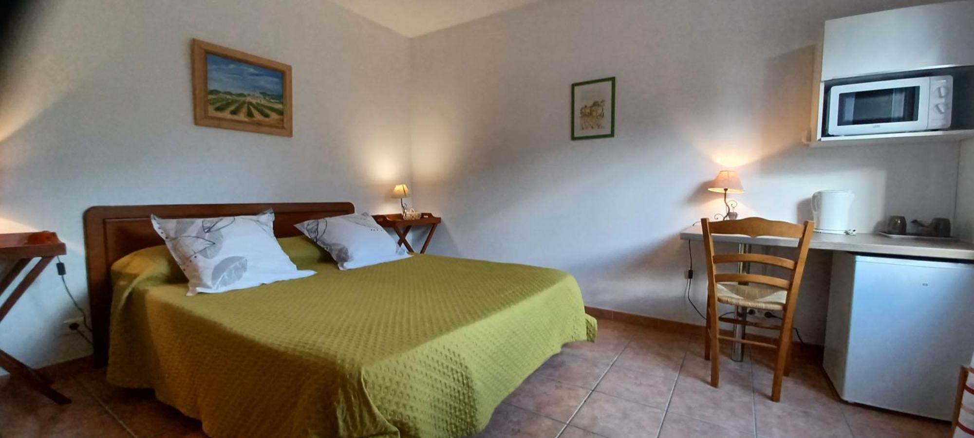 Chambres D'Hotes La Gardie Vias Exteriör bild